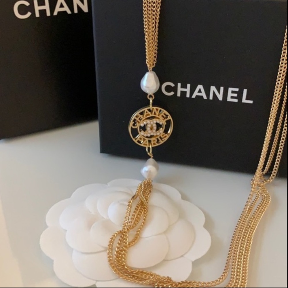 Authentic Chanel reworked necklace